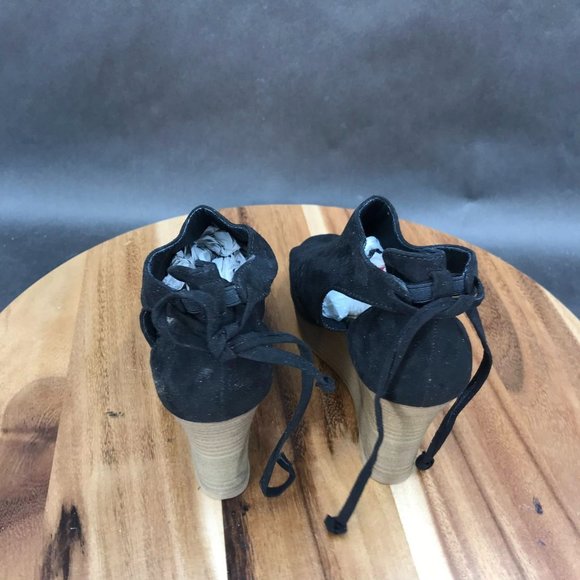 Maurices Black D'Orsay Peep Toe Wedge Sandals Adjustable Lace Up Womens Size 6 B - Picture 4 of 6